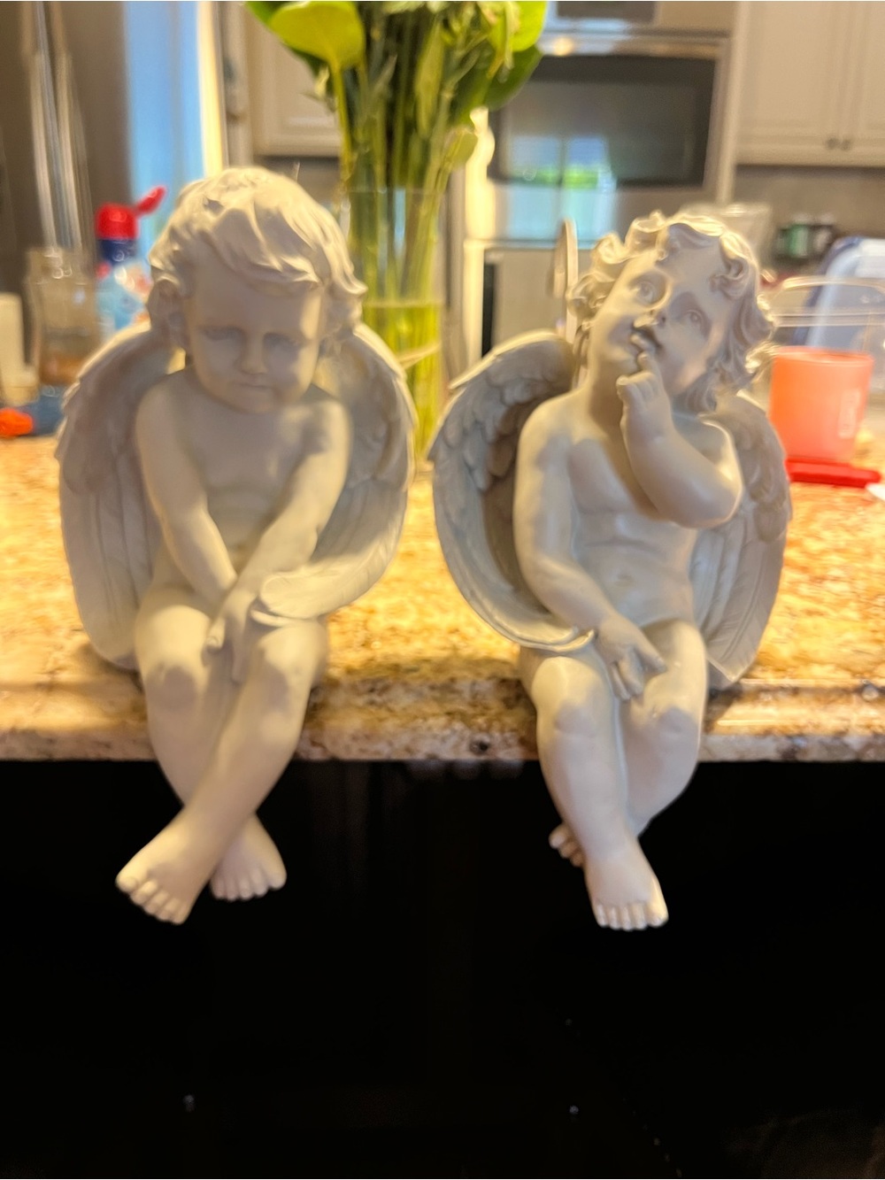 Set of 2 Cherub Angel outdoor/indoor statues